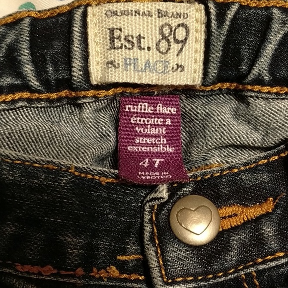 Children's place jeans (4t) - Picture 6 of 6